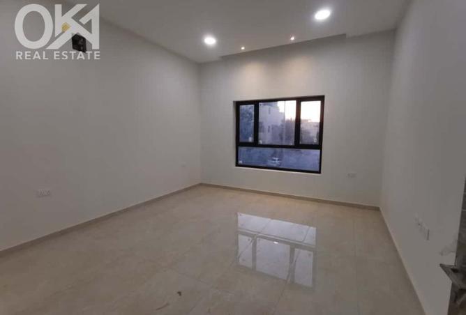 976795 - Property Image 3