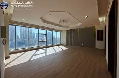 Office Space - Studio - 3 Bathrooms for rent in Seef - Capital Governorate