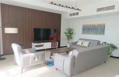 Living Room image for: Apartment - 2 Bedrooms - 2 Bathrooms for rent in Mahooz - Manama - Capital Governorate, Image 1