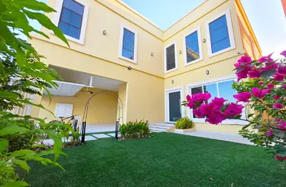 Villa - 4 Bedrooms - 7 Bathrooms for sale in Janabiya - Northern Governorate
