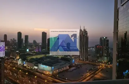 Apartment - 3 Bedrooms - 4 Bathrooms for rent in Abraj Al Lulu - Manama - Capital Governorate
