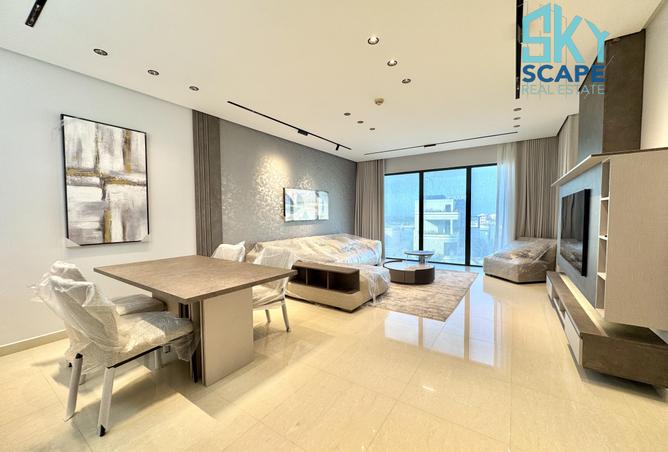 983784 - Property Image 2