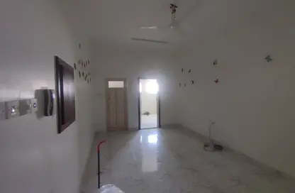 Apartment - 2 Bedrooms - 2 Bathrooms for rent in Sitra - Central Governorate