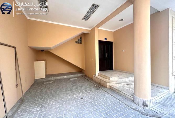 953368 - Property Image 3