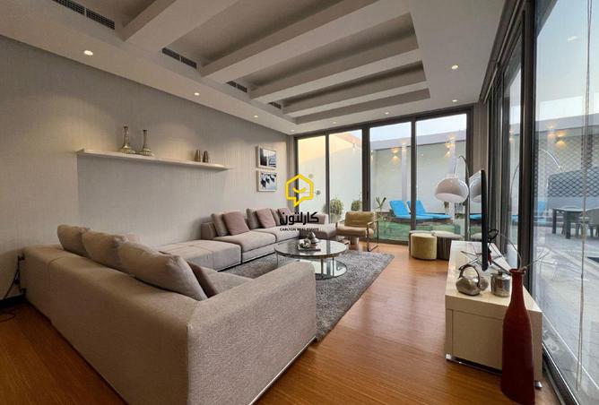 944504 - Property Image 3