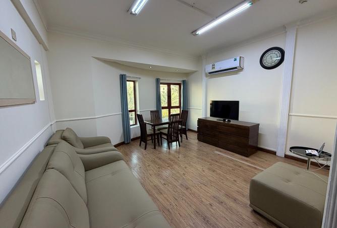 980752 - Property Image 2