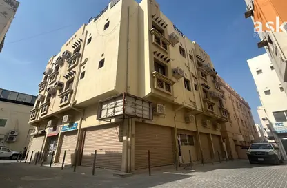 Whole Building - Studio - 7+ Bathrooms for sale in Riffa - Southern Governorate