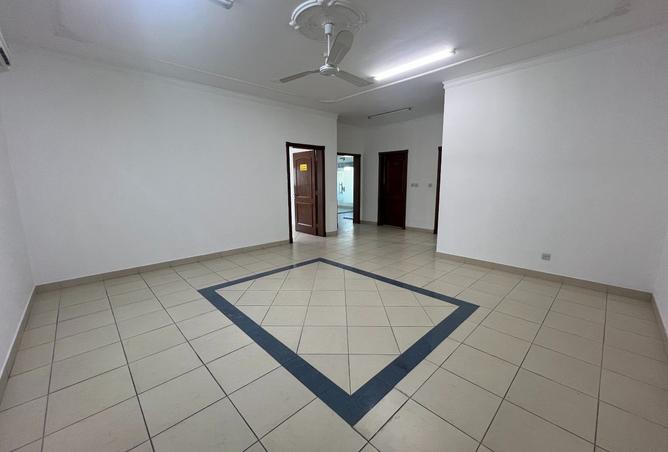 954135 - Property Main Image