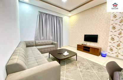 Apartment - 2 Bedrooms - 2 Bathrooms for rent in Seef - Capital Governorate