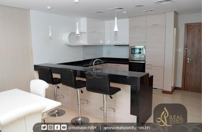 Apartment - 2 Bedrooms - 4 Bathrooms for rent in The Treasure - Dilmunia Island - Muharraq Governorate