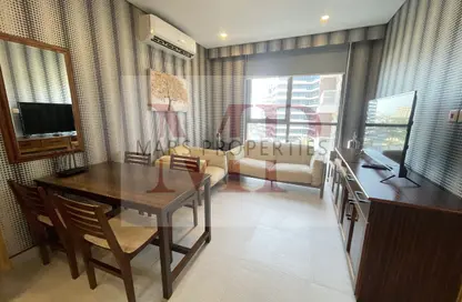 Apartment - 2 Bedrooms - 3 Bathrooms for rent in Reef Island - Capital Governorate