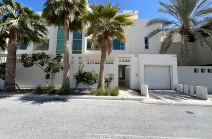 Apartment - 4 Bedrooms - 5 Bathrooms for rent in Saar - Northern Governorate