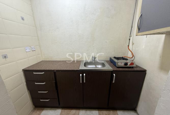 975317 - Property Image 3