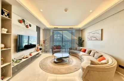 Apartment - 2 Bedrooms - 3 Bathrooms for sale in Canal View - Dilmunia Island - Muharraq Governorate