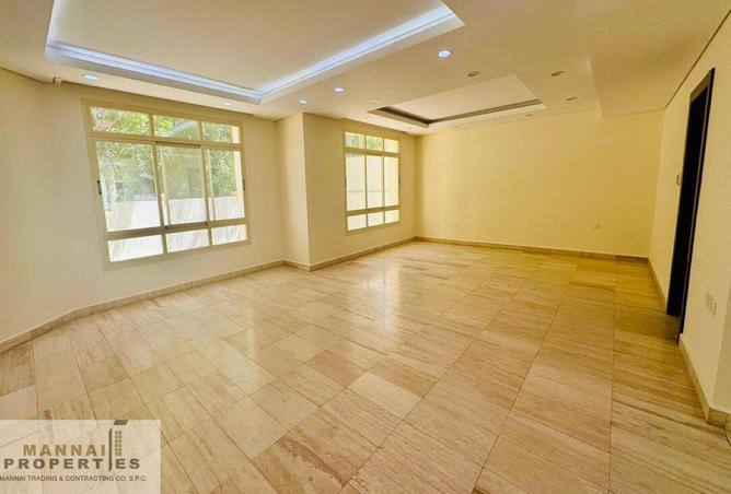 960306 - Property Image 2