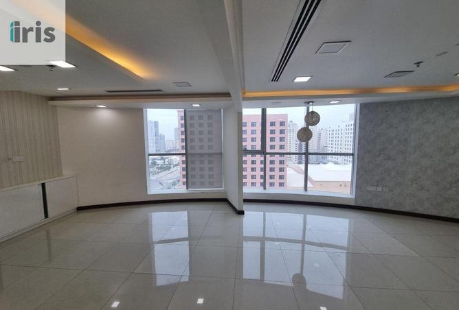 985350 - Property Main Image