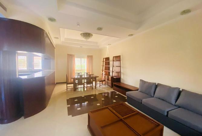 962390 - Property Image 2