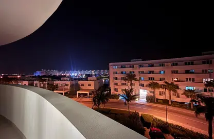 Apartment - 2 Bedrooms - 2 Bathrooms for rent in Tala Island - Amwaj Islands - Muharraq Governorate