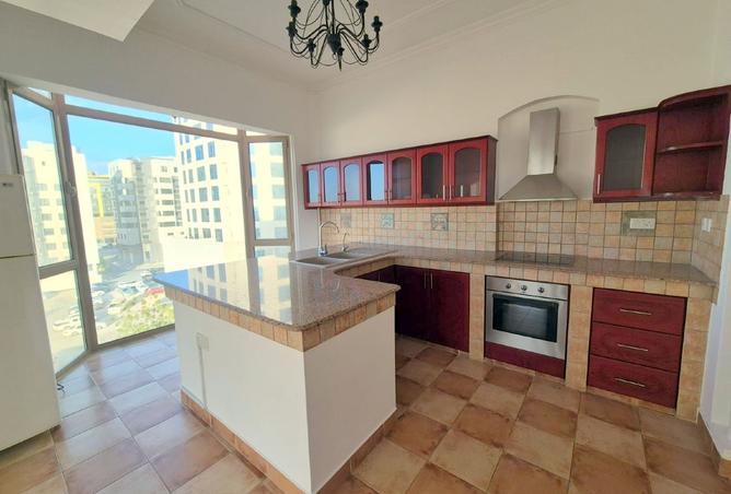 986599 - Property Image 3