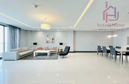 Apartment - 2 Bedrooms - 3 Bathrooms for rent in Um Al Hasam - Manama - Capital Governorate