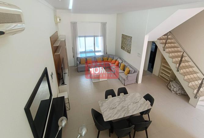 988170 - Property Image 2