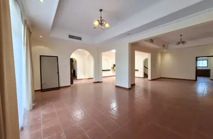 مجمع سكني - 3 غرف نوم - 4 حمامات للايجار في جنوسان - المحافظة الشمالية