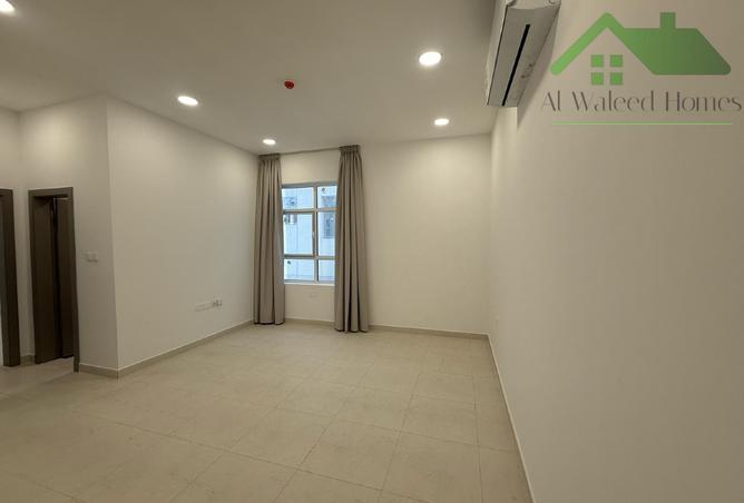 917133 - Property Image 2