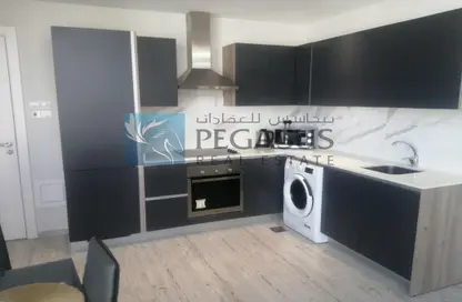 صورة لـ مطبخ شقة - غرفة نوم - 1 حمام للايجار في السيف - محافظة العاصمة ، صورة رقم 1