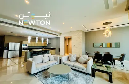 Apartment - 2 Bedrooms - 3 Bathrooms for rent in Al Juffair - Capital Governorate