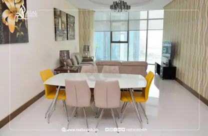 Dining Room image for: Apartment - 2 Bedrooms - 2 Bathrooms for rent in Seef - Capital Governorate, Image 1