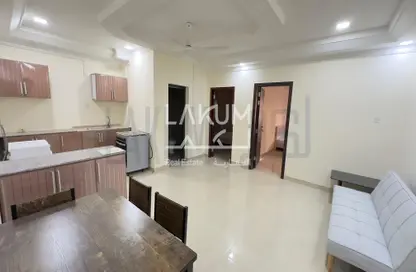 Apartment - 2 Bedrooms - 2 Bathrooms for rent in Tubli - Central Governorate