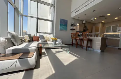 Duplex - 1 Bedroom - 2 Bathrooms for rent in Seef - Capital Governorate