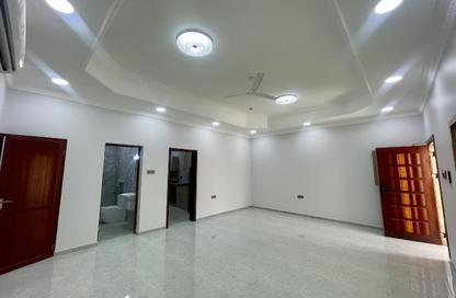 Apartment - 4 Bedrooms - 3 Bathrooms for rent in Bu Kowarah - Riffa - Southern Governorate