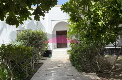 Villa - 3 Bedrooms - 4 Bathrooms for rent in Adliya - Manama - Capital Governorate