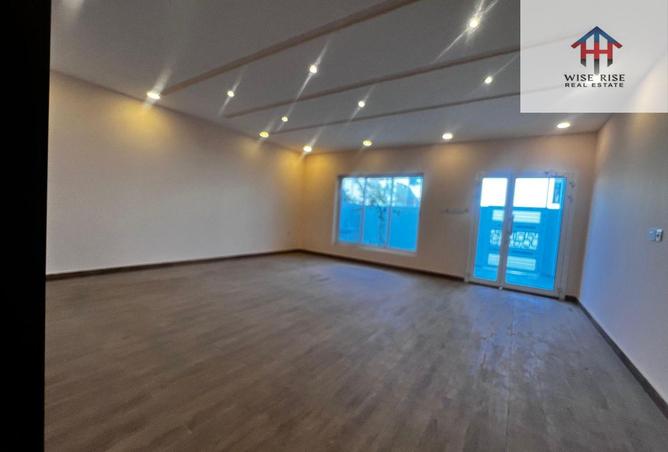 964218 - Property Image 2
