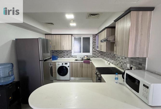 976105 - Property Image 3