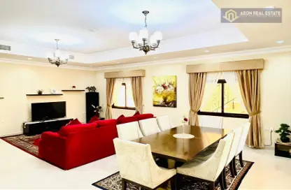 Villa - 3 Bedrooms - 4 Bathrooms for rent in Busaiteen - Muharraq Governorate