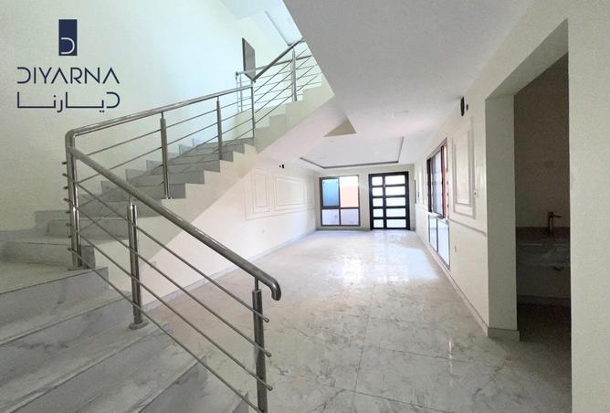 974182 - Property Image 3