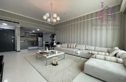 Apartment - 1 Bedroom - 2 Bathrooms for rent in Al Juffair - Capital Governorate