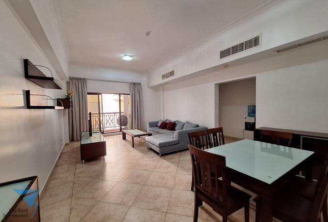 960789 - Property Image 2