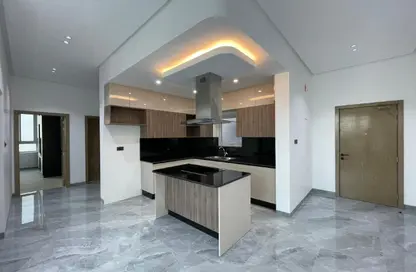 Apartment - 2 Bedrooms - 2 Bathrooms for rent in Segaya - Manama - Capital Governorate Apartment - 2 Bedrooms - 2 Bathrooms for rent in Segaya - Manama - Capital Governorate