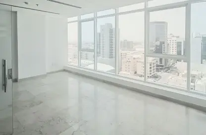 مكتب - استوديو - 2 حمامات للايجار في السيف - محافظة العاصمة