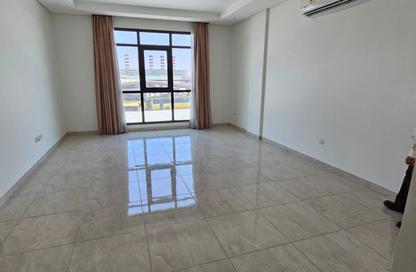 Apartment - 2 Bedrooms - 2 Bathrooms for rent in Alhajiyat - Riffa - Southern Governorate