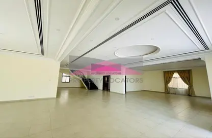 Villa - 5 Bedrooms - 6 Bathrooms for rent in Saar - Northern Governorate Villa - 5 Bedrooms - 6 Bathrooms for rent in Saar - Northern Governorate