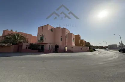 فيلا - 7 غرف نوم - 5 حمامات للايجار في القدم - المحافظة الشمالية