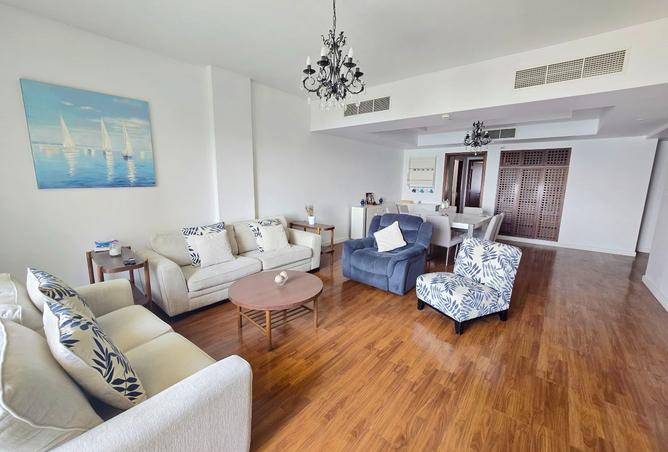 967666 - Property Image 3