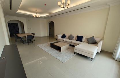 Apartment - 2 Bedrooms - 3 Bathrooms for rent in Manama Souq - Manama - Capital Governorate