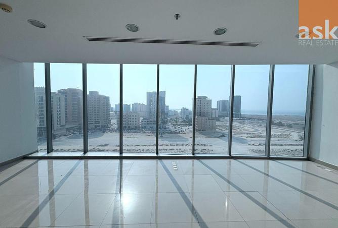 965043 - Property Image 2