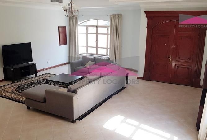 987733 - Property Image 2