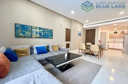 Apartment - 2 Bedrooms - 3 Bathrooms for rent in Al Juffair - Capital Governorate